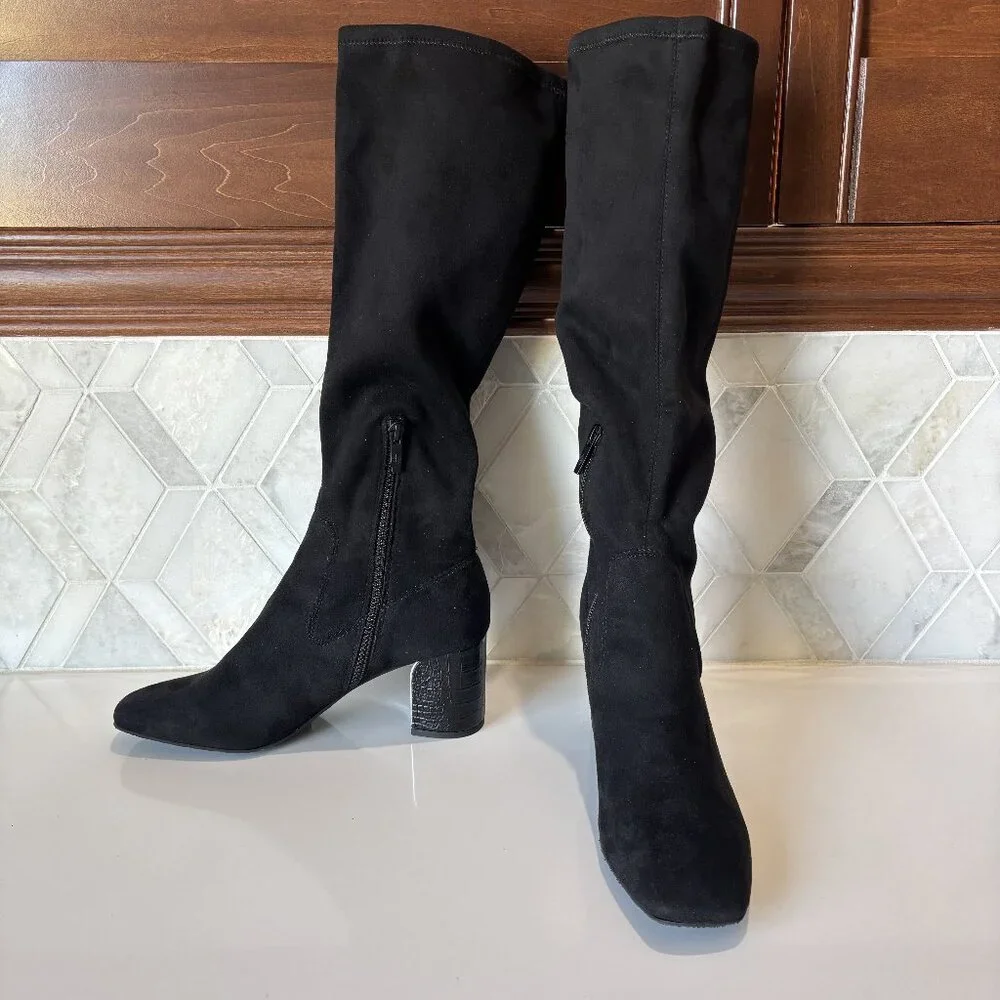 Donald Pilner Size 9M Knee High Black Fabric Boot Croc Block Heel Cassidy Square